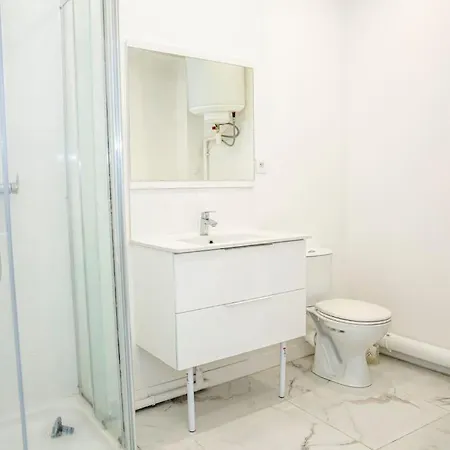 Splendide Grand 3 Pieces Proche De Paris * Romainville